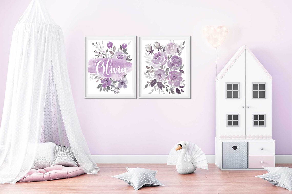 Juego de 2 láminas de arte floral morado, letrero personalizado lila para habitación de niña Imagen secundaria del producto